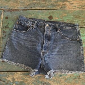 Levi’s 501 High Waist Indigo Blue Denim Shorts NWOT size 31